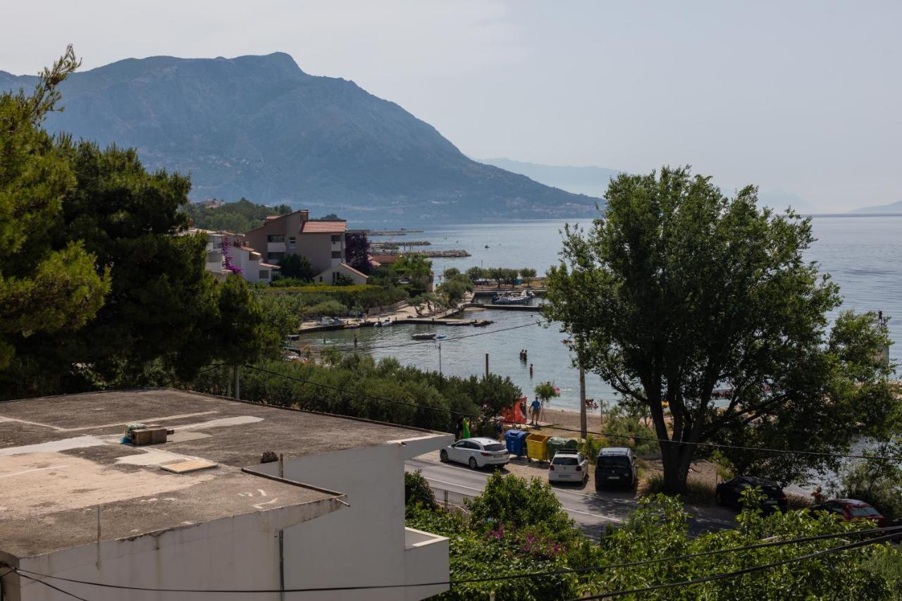 Apartments By The Sea Duce, Omis - 2992 Dugi Rat Kültér fotó